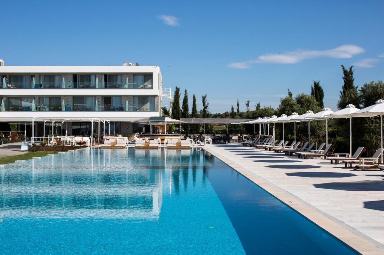 Buca Beachclub Resort (Adults Only) Messíni Exteriör bild