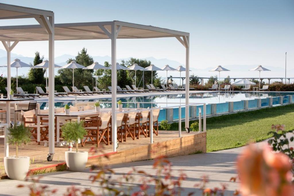 Buca Beachclub Resort (Adults Only) Messíni Exteriör bild